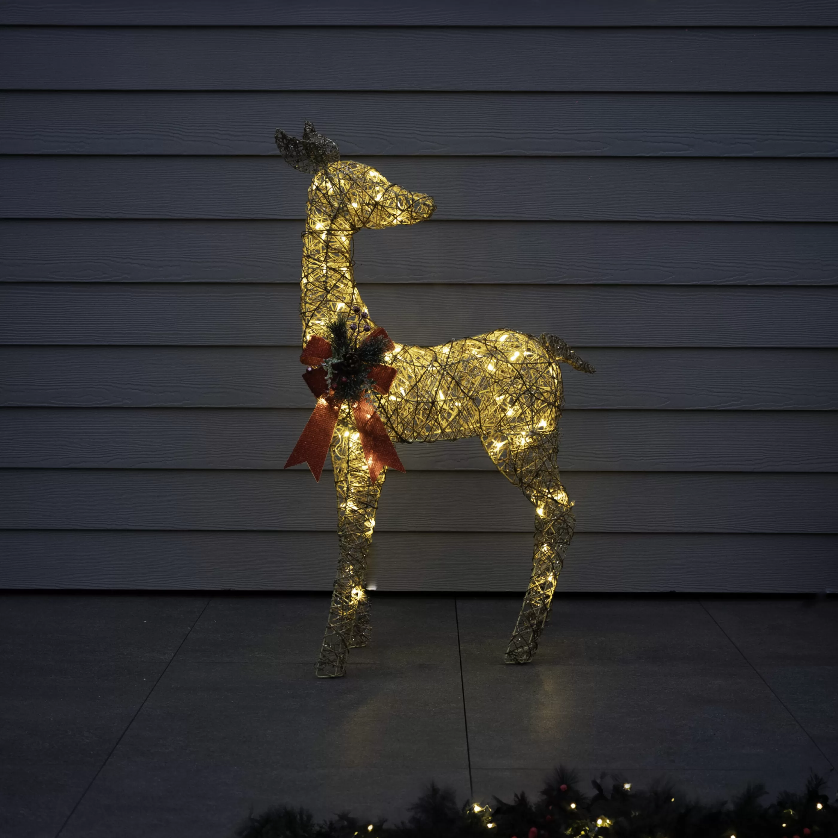 110Cm Gold Glitter Reindeer With 70 Warm White Led Lights*Christmas Land Flash Sale