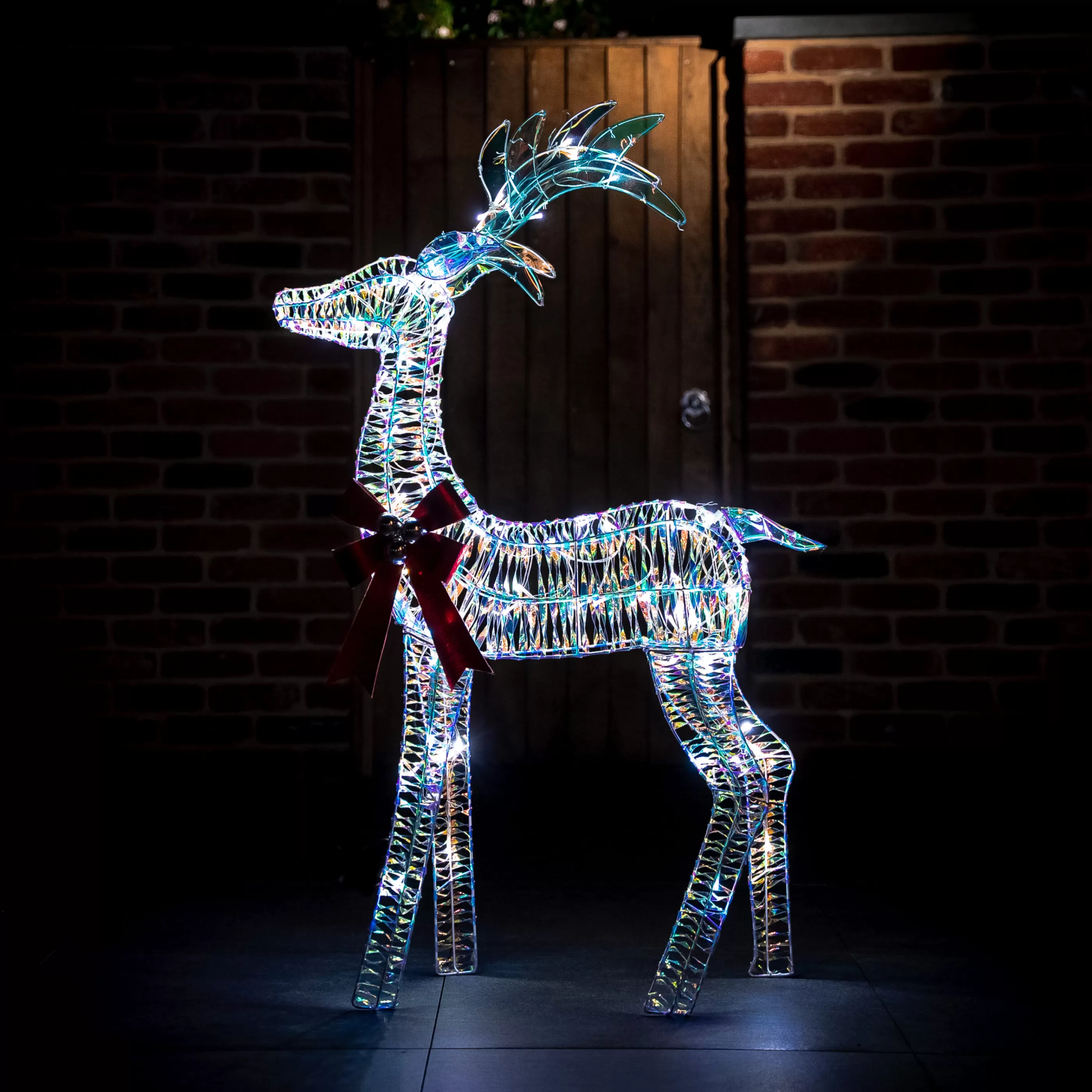 110Cm Iridescent Reindeer With 70 White Led Lights*Christmas Land New