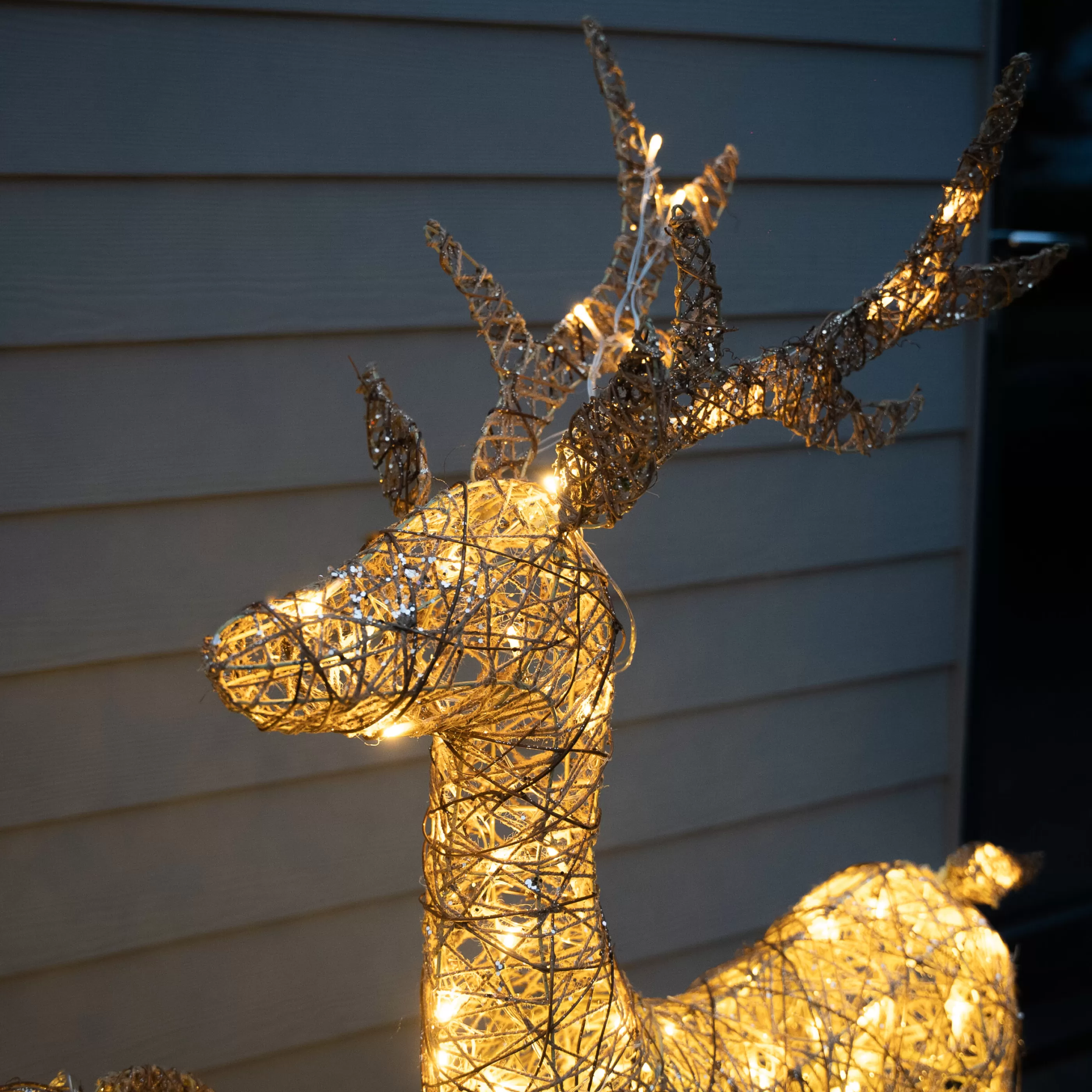 130Cm Gold Glitter Reindeer With 80 Warm White Led Lights*Christmas Land Clearance