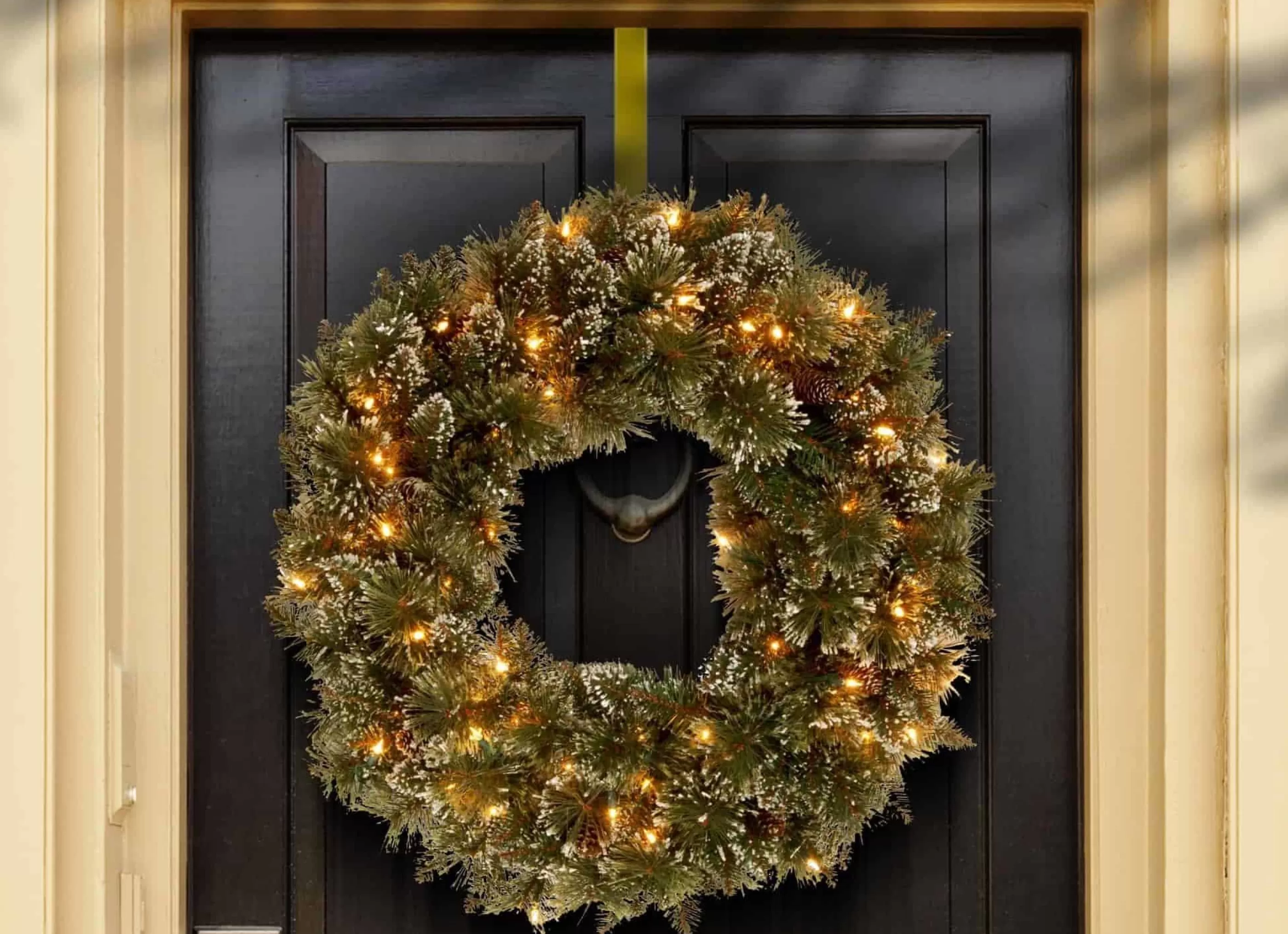 24″ (60Cm) Glittery Bristle Pine Pre-Lit Christmas Wreath*Christmas Land Best Sale