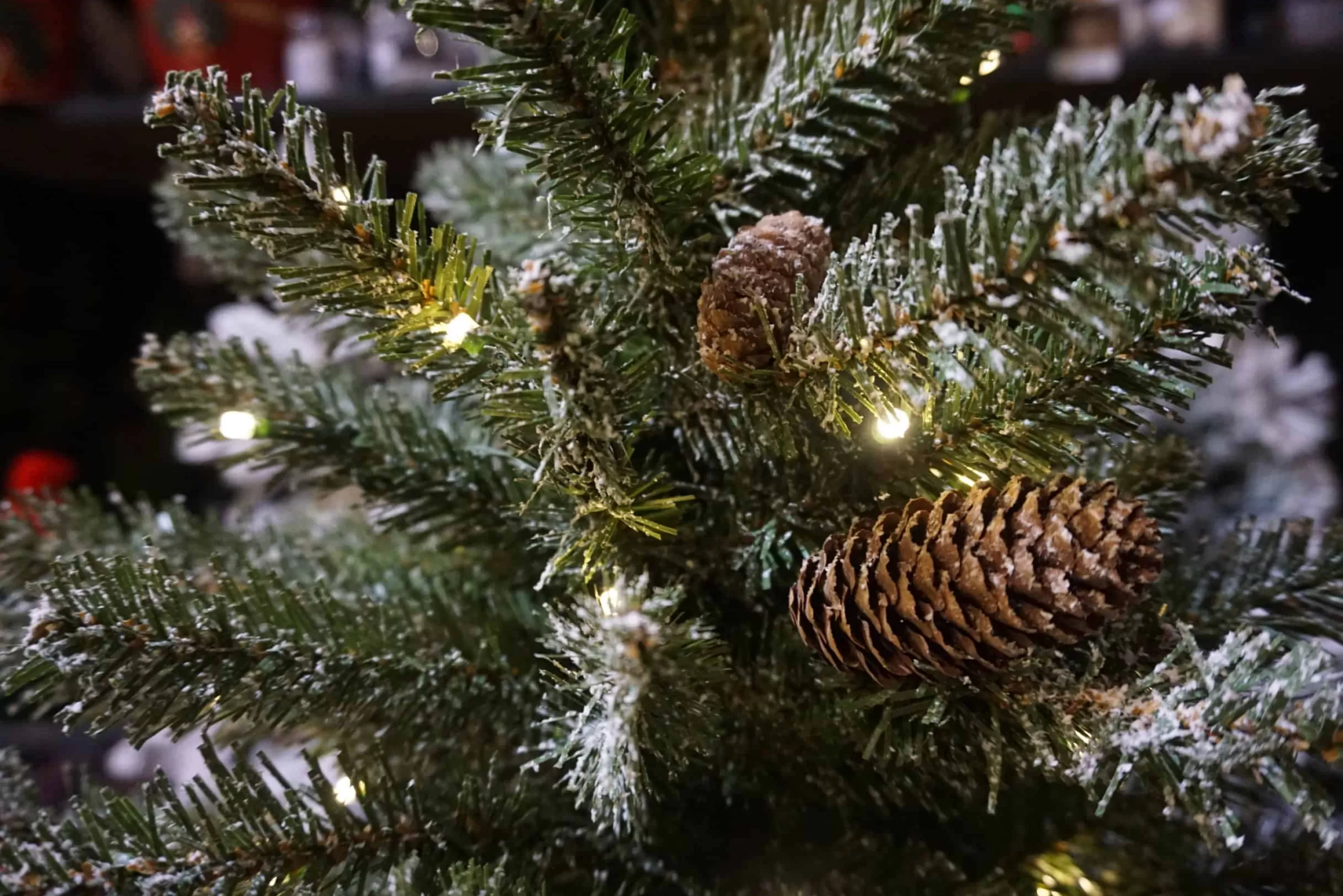 3Ft Snowy Concolor Fir Pre-Lit Artificial Christmas Tree*Christmas Land Best